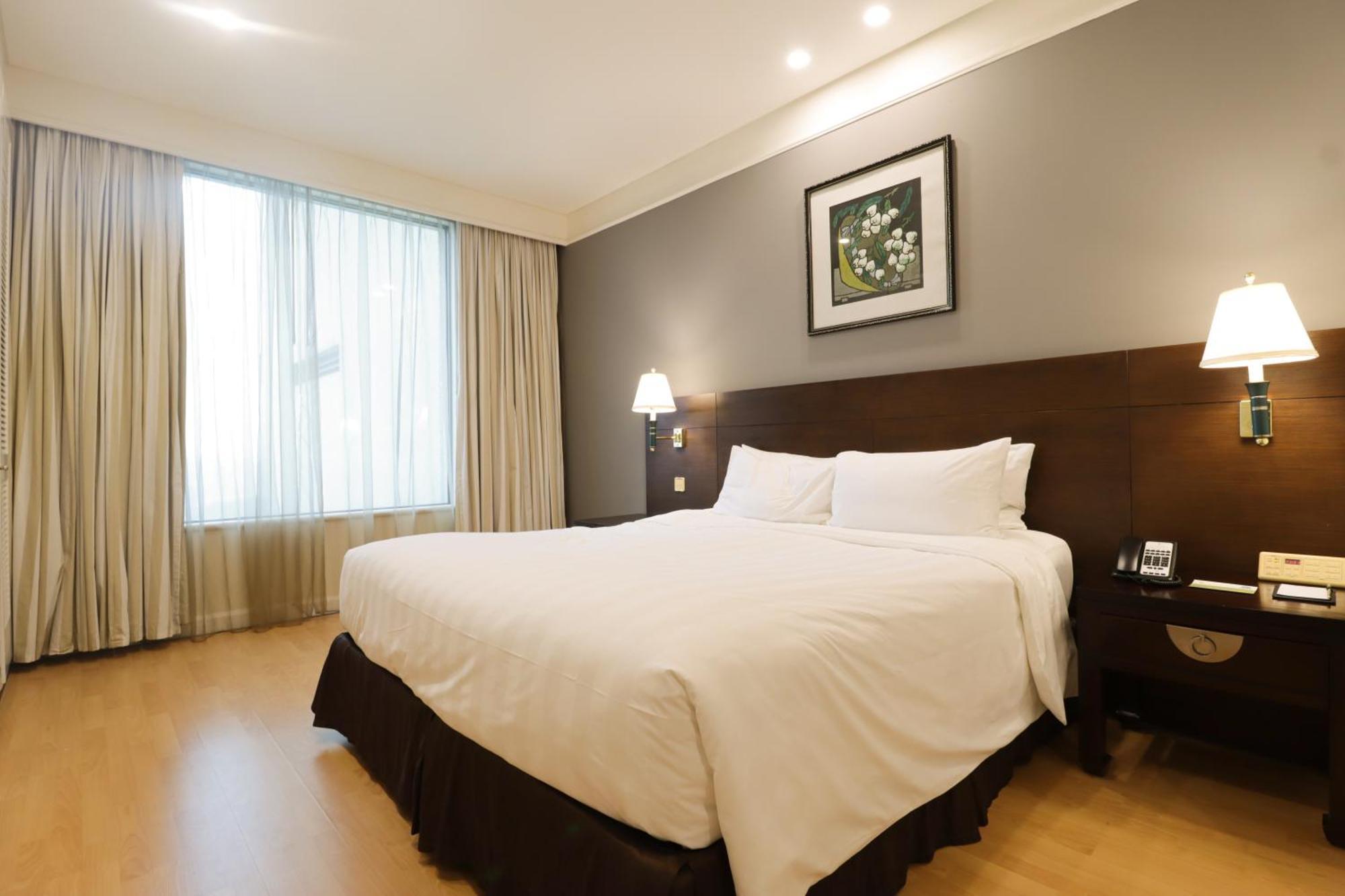 Pan Pacific Hanoi Exterior photo